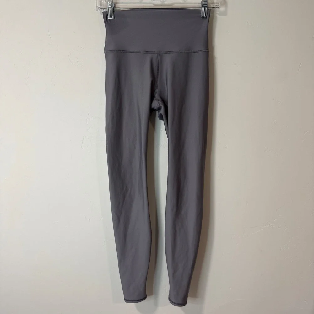 Alo Yoga Womens Leggings XS Gray Silver Winter Warm Airlift High Waist Fleece
